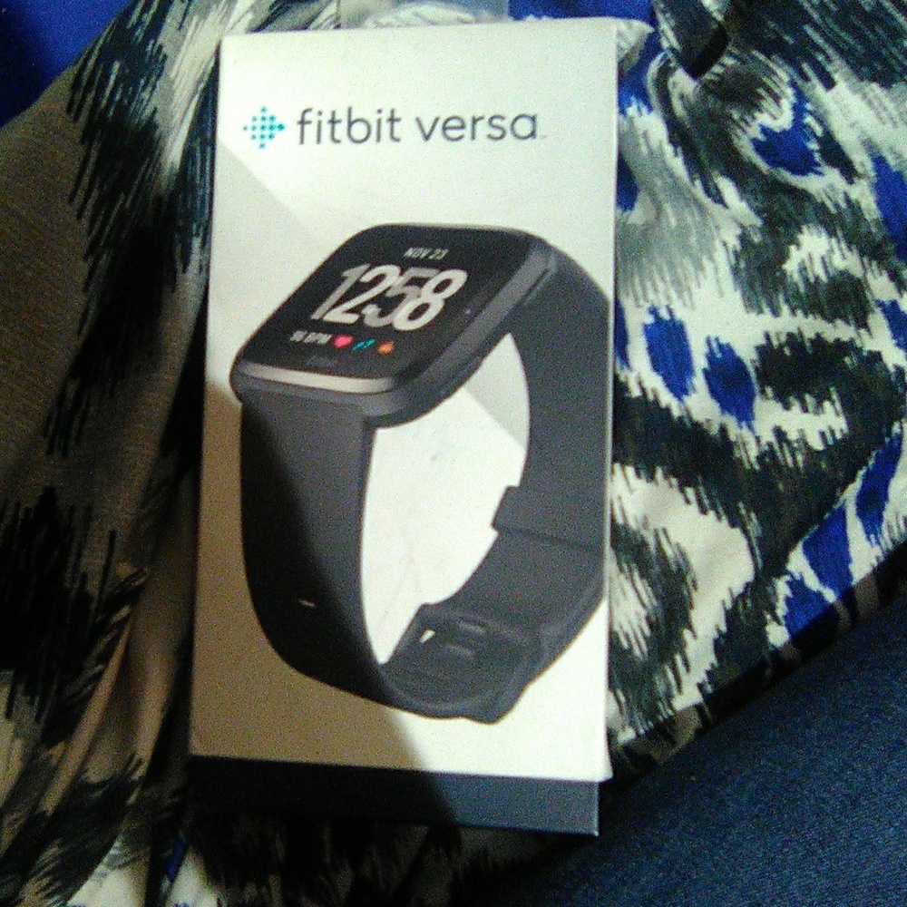 Fitbit versa watch